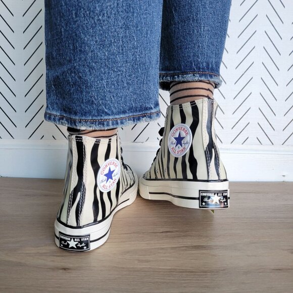 ⭐Converse Chuck 70 Hi 9 Women Shoes Zebra Print Canvas Glow in the Dark A15032C - Picture 8 of 13